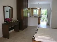 Stefanos Apartment